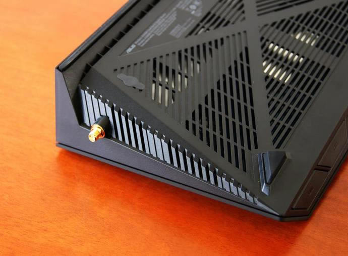 華碩RT-AX88U電競路由評測 WiFi6網絡性能怪獸
