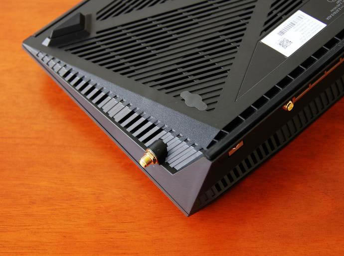 華碩RT-AX88U電競路由評測 WiFi6網絡性能怪獸