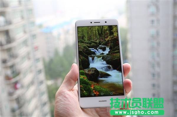 華為暢享7Plus藍(lán)色怎么樣好看嗎?華為暢享7Plus藍(lán)色真機(jī)開(kāi)箱圖賞 三聯(lián)